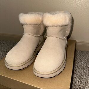 UGG Saniya Shearling Mini